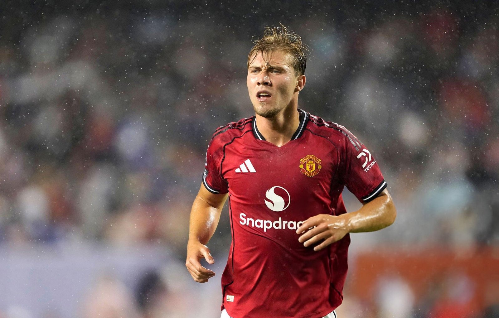 Rasmus Hojlund’s Man United Exit Looms: The Harsh Reality Behind the Sesko Pursuit